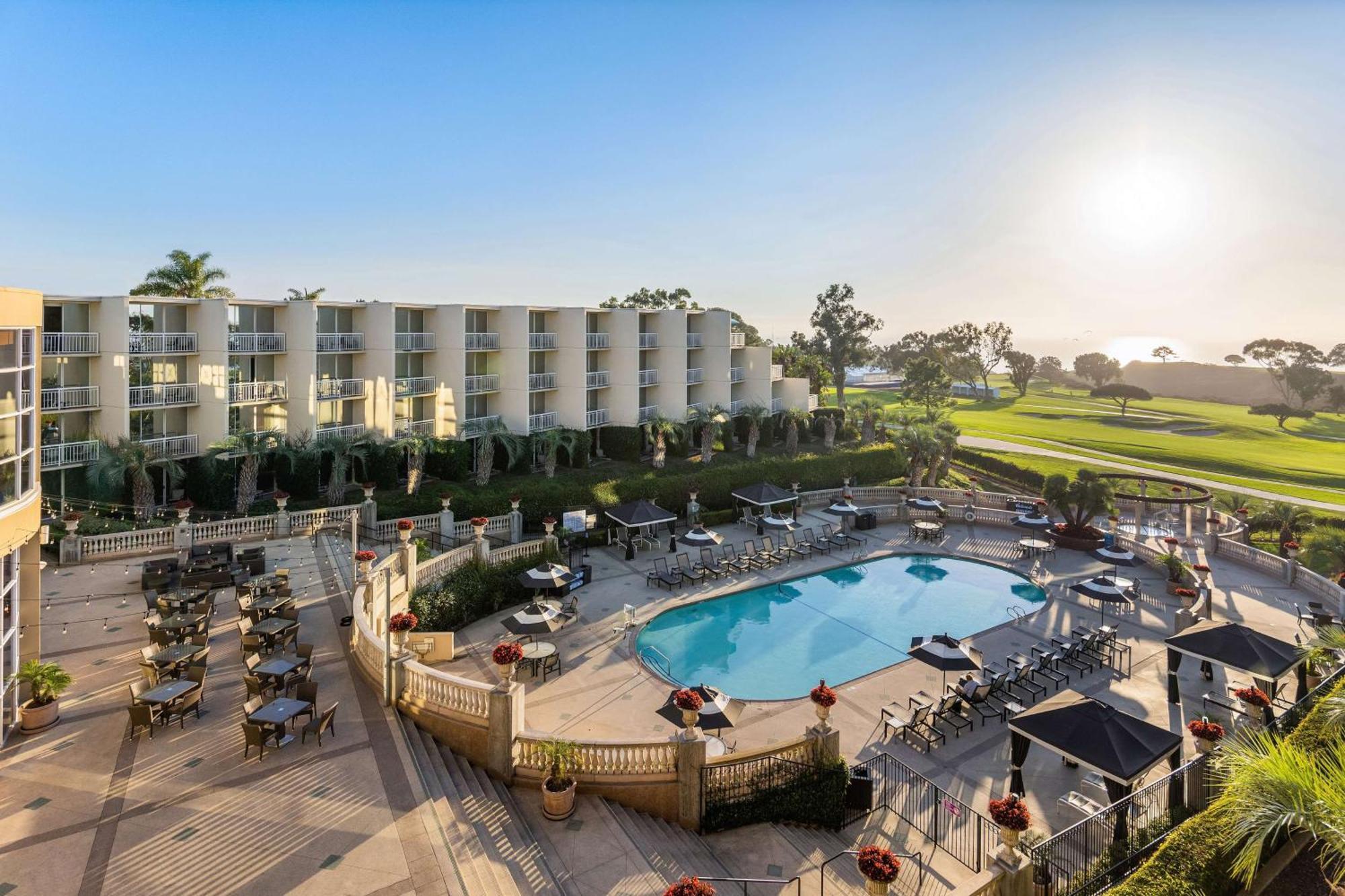 Hilton La Jolla Torrey Pines Hotel San Diego Exterior photo